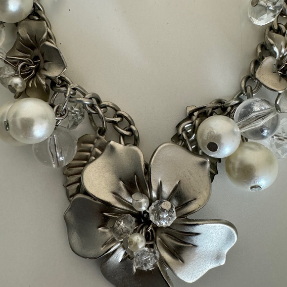 Gorgeous Brushed Nickel Flower Necklace with Faux Pearl Accents - Picture 4 of 4